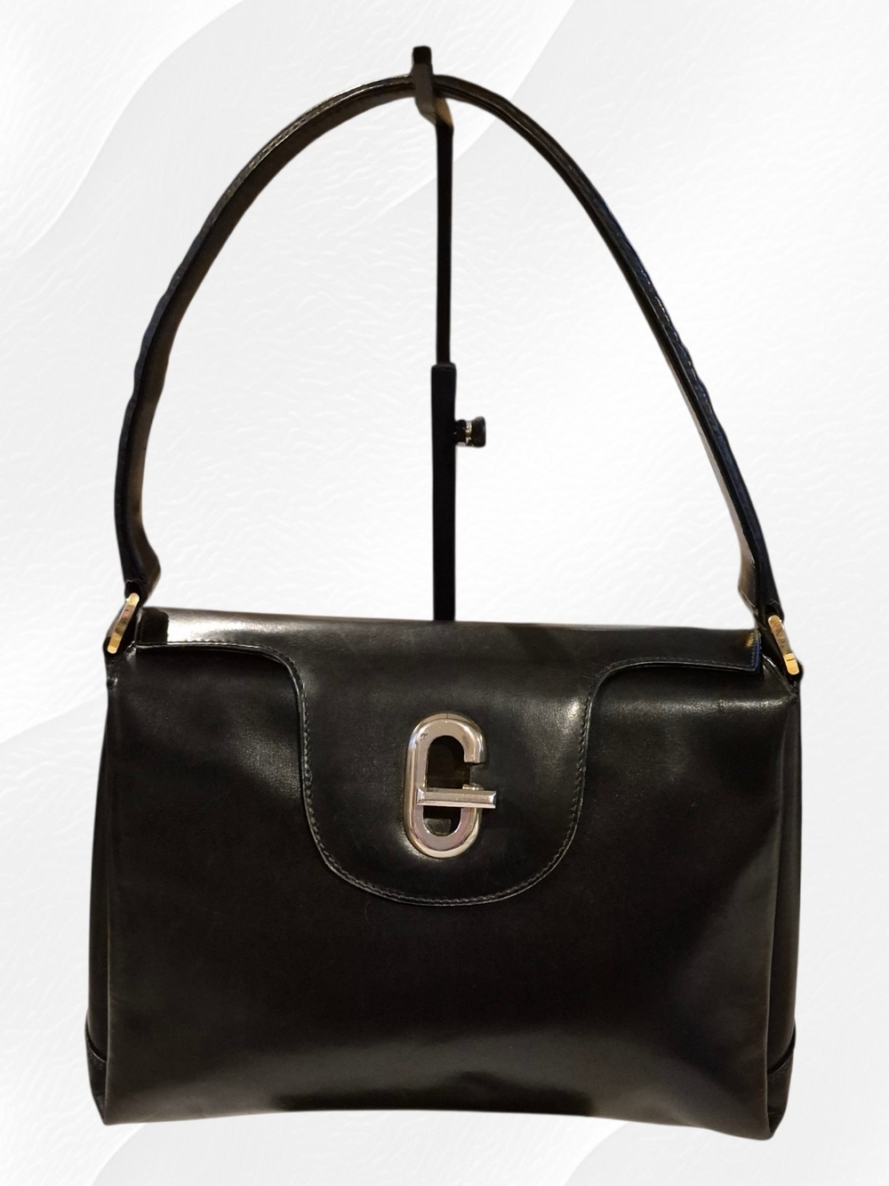 Vintage Gucci G Turn-Lock Black Shoulder Bag